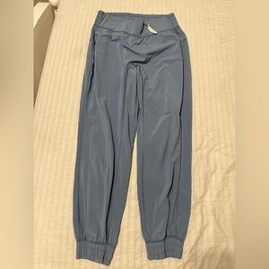 Lululemon Joggers - Size 8